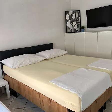 Mlinar-two Bedroom Seaview
