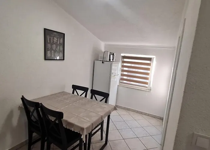 Mlinar-two Bedroom Seaview *