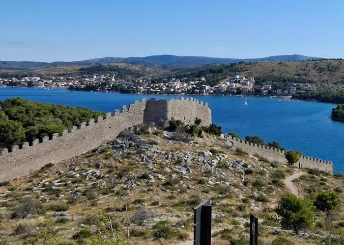 Mlinar-two Bedroom Seaview