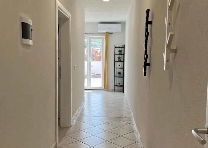 Mlinar-two Bedroom Seaview