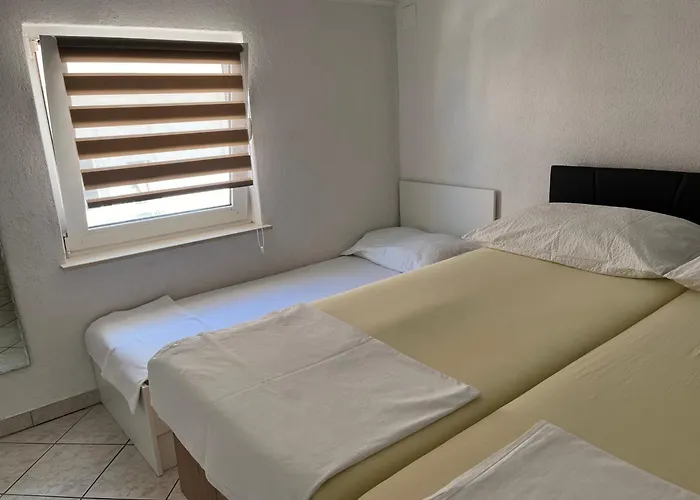 Mlinar-two Bedroom Seaview Lägenhet